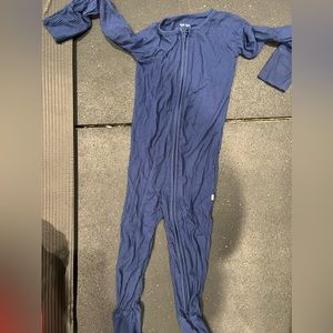 2T Little Sleepies Navy zippy.